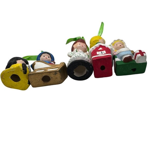 Set Of 5 Hand-Painted Christmas Ornaments With Green Ribbon Hangers - Picture 11 of 12